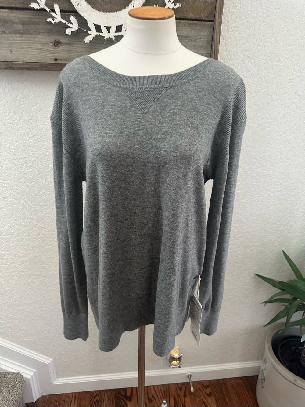 Lululemon sunset savasana pullover 100% merino wool ladies size 10 NWT